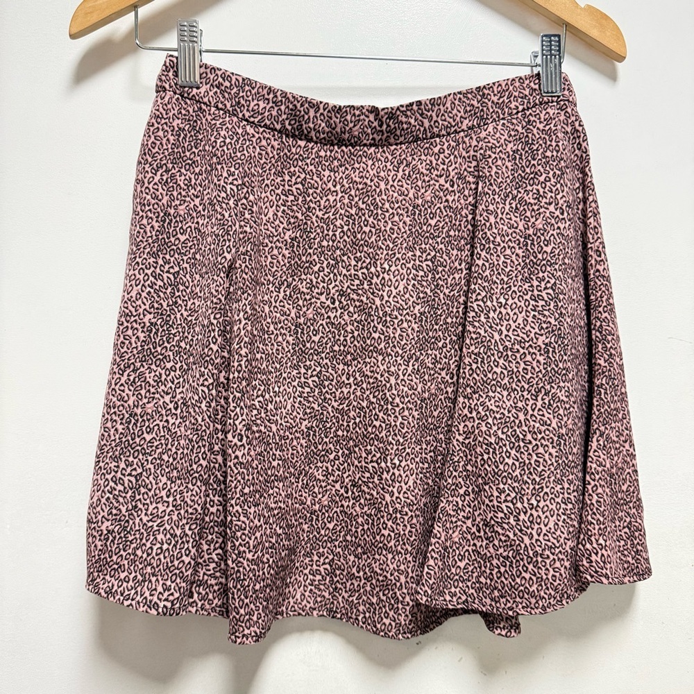 Urban Outfitters Pink Leopard Skater Skirt Size M - Picture 3 of 9